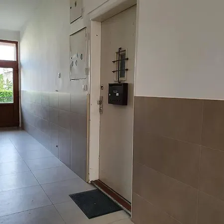 Lägenhet Stylish & Quiet Next To Presidential Palace *