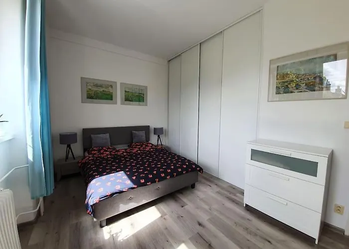 Stylish & Quiet Next To Presidential Palace Lejlighed Bratislava